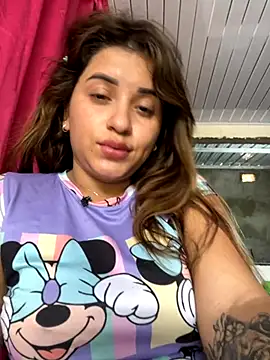 perlita05 online show from September 2025 03:39:01 PM