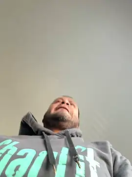 elamante03 online show from December 2024 07:49:01 PM