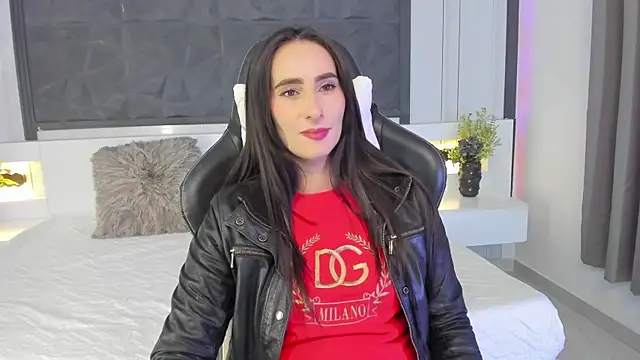 Snapshot of SaraGomez1 chatting on January 2026 05:27:02 PM SaraGomez1 online show from January 2026 05:27:02 PM