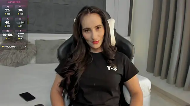 Snapshot of SaraGomez1 chatting on February 2026 01:09:02 PM SaraGomez1 online show from February 2026 01:09:02 PM