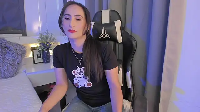 Snapshot of SaraGomez1 chatting on February 2026 03:39:02 PM SaraGomez1 online show from February 2026 03:39:02 PM