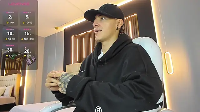 Lobo 17  online show from March 2026 03:34:02 AM