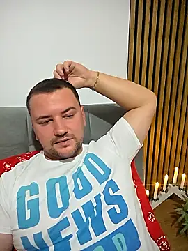 KarlosCarutox online show from January 2026 06:42:02 PM