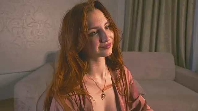 EsmaCrumbley online show from January 2025 11:01:02 AM