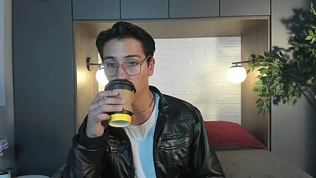 Snapshot of Andy_Joy_ chatting on June 2026 11:45:02 AM Andy Joy online show from June 2026 11:45:02 AM