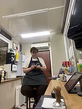 cinnabon  online show from February 2025 04:24:02 PM