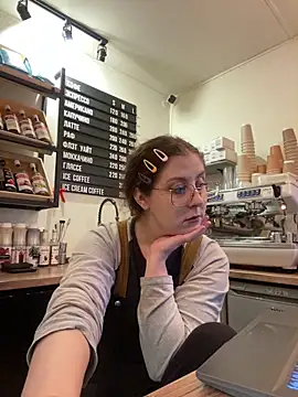 cinnabon  online show from December 2025 10:11:01 AM