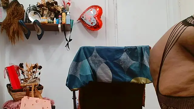 xTALLSEXYBUMx online show from July 2026 03:51:02 PM