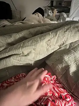 Snapshot of INboy95 chatting on December 2025 04:19:01 AM INboy95 online show from December 2025 04:19:01 AM