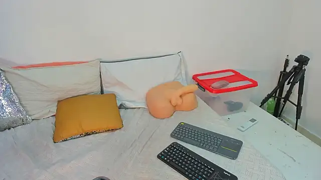 cookplleaser online show from March 2026 12:00:02 PM