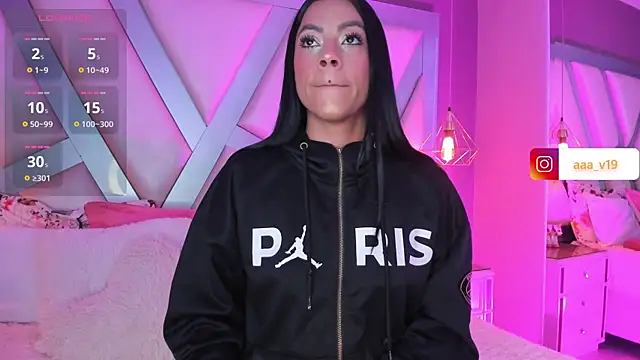 Amber villalobos  online show from September 2025 03:30:02 AM