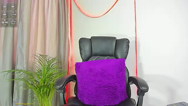 kalivan voinesscu online show from October 2025 10:04:01 PM