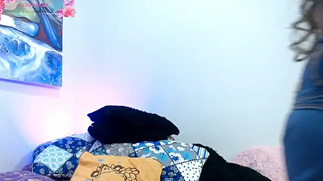 naihroby online show from November 2025 10:43:02 PM