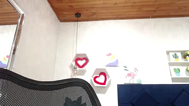 CarolineBrunx online show from November 2025 04:11:01 AM