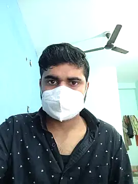 Ishan003 online show from November 2025 04:34:02 AM