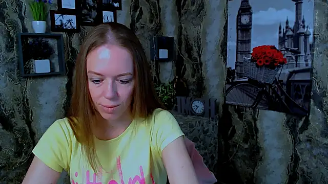 Snapshot of GloriaSi_ chatting on May 2026 09:28:01 AM GloriaSi online show from May 2026 09:28:01 AM