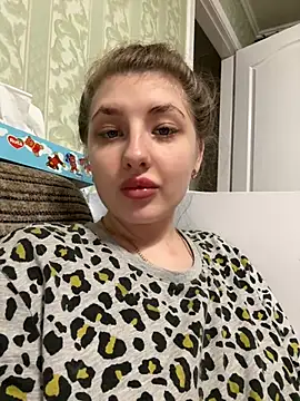 Snapshot of sexyy_girl_ chatting on January 2025 11:54:02 AM sexyy girl  online show from January 2025 11:54:02 AM