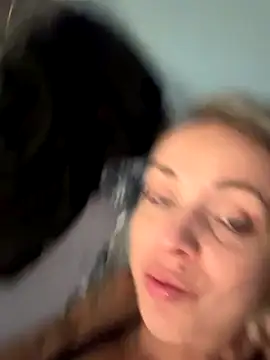 Annelibre online show from September 2025 08:58:01 PM