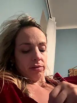 Annelibre online show from October 2025 09:04:01 PM