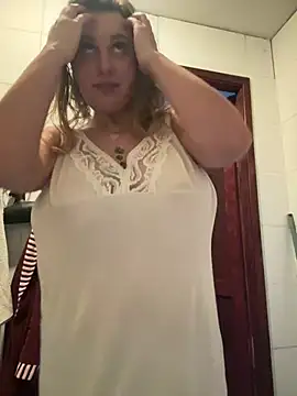 Snapshot of Yanacool007 chatting on December 2024 12:49:02 PM Yanacool007 online show from December 2024 12:49:02 PM