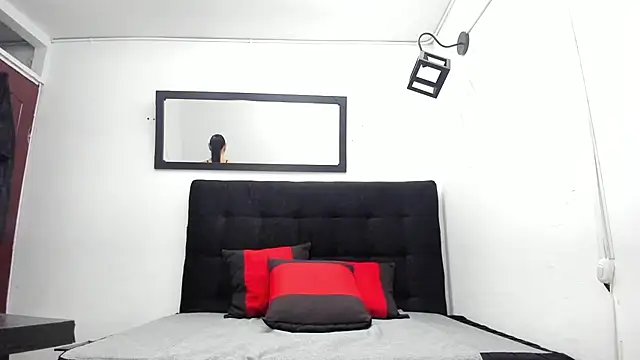 Snapshot of brittany_williams_ chatting on January 2025 12:20:02 PM brittany williams online show from January 2025 12:20:02 PM