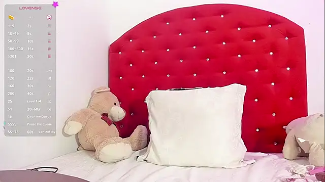 Snapshot of brittany_williams_ chatting on March 2025 03:19:01 PM brittany williams online show from March 2025 03:19:01 PM