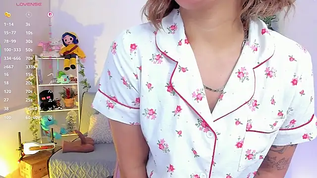 Snapshot of natty_romanof_18 chatting on March 2026 11:28:02 AM natty romanof 18 online show from March 2026 11:28:02 AM