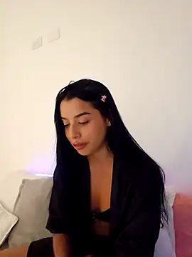 Mara Malcom online show from January 2026 02:17:02 AM