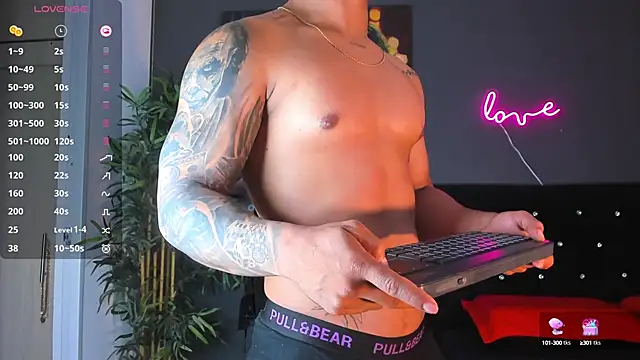 Snapshot of jordan_mayers02 chatting on January 2025 09:34:01 AM jordan mayers02 online show from January 2025 09:34:01 AM