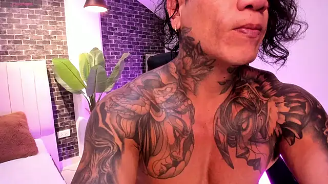 Snapshot of Dantesuarez28 chatting on January 2026 09:25:02 AM Dantesuarez28 online show from January 2026 09:25:02 AM