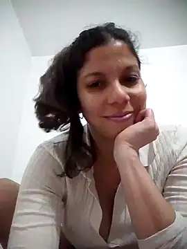 Carliina Soussa online show from February 2025 09:08:02 PM