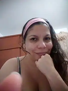 Carliina Soussa online show from November 2025 11:36:02 PM