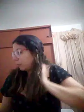 Carliina Soussa online show from March 2026 01:11:01 AM