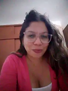 Carliina Soussa online show from March 2026 11:09:01 PM