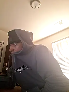 bigboytoy912 online show from March 2026 11:32:01 AM