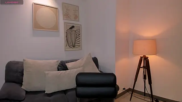 SavannahStorm online show from March 2026 08:45:01 PM