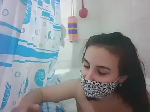 Snapshot of MikaKors chatting on January 2025 07:50:02 PM MikaKors online show from January 2025 07:50:02 PM