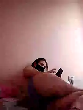 Snapshot of MikaKors chatting on January 2025 07:17:02 AM MikaKors online show from January 2025 07:17:02 AM