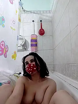 Snapshot of MikaKors chatting on February 2025 08:18:01 PM MikaKors online show from February 2025 08:18:01 PM