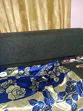 Cute Kritika online show from February 2025 12:36:02 PM