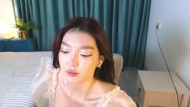 AudreyMell online show from November 2025 03:28:02 PM