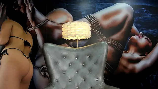 miss collins online show from February 2025 02:29:02 AM