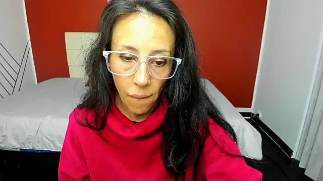 Snapshot of Abrillee1 chatting on December 2024 10:52:02 PM Abrillee1 online show from December 2024 10:52:02 PM