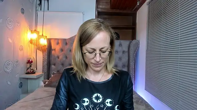 Snapshot of SammySanders chatting on January 2025 11:12:01 PM SammySanders online show from January 2025 11:12:01 PM