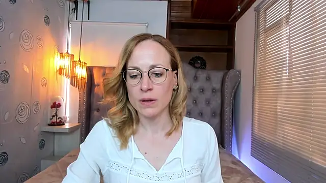 Snapshot of SammySanders chatting on February 2025 07:38:01 PM SammySanders online show from February 2025 07:38:01 PM