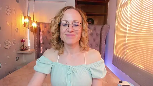 Snapshot of SammySanders chatting on February 2025 10:09:01 PM SammySanders online show from February 2025 10:09:01 PM