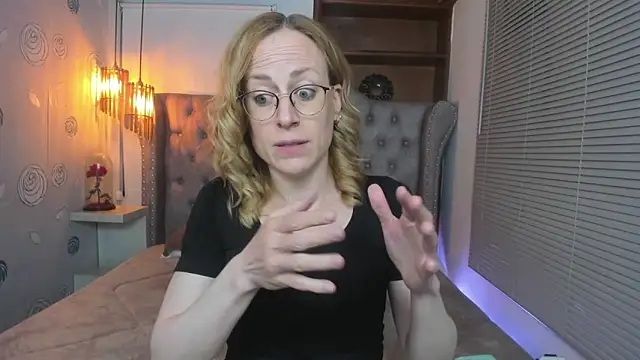 Snapshot of SammySanders chatting on March 2025 11:11:01 PM SammySanders online show from March 2025 11:11:01 PM