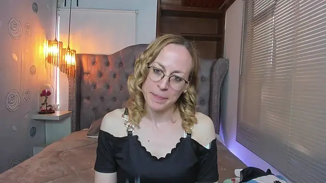 Snapshot of SammySanders chatting on March 2025 08:08:02 PM SammySanders online show from March 2025 08:08:02 PM