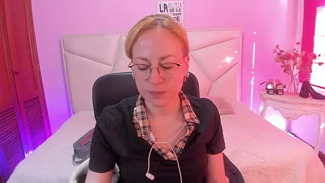 SammySanders online show from February 2026 01:01:02 PM