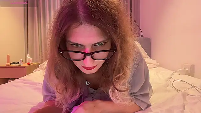 Alice Pinkhead online show from March 2026 07:36:01 AM